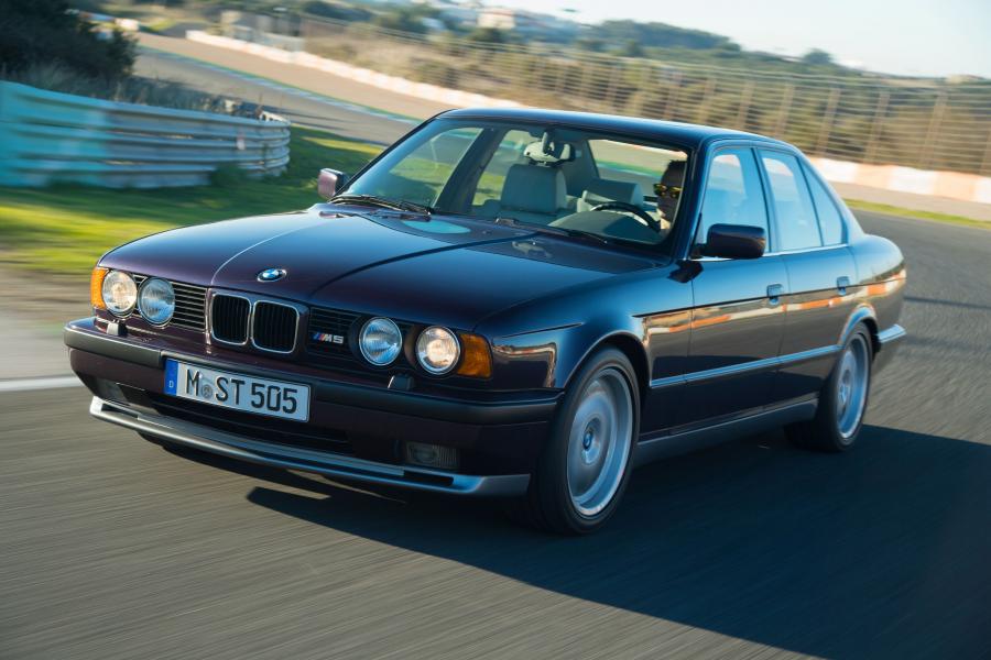  BMW M5 Sedan (E34) 1991 года  (WW) (фото 26 из 42)